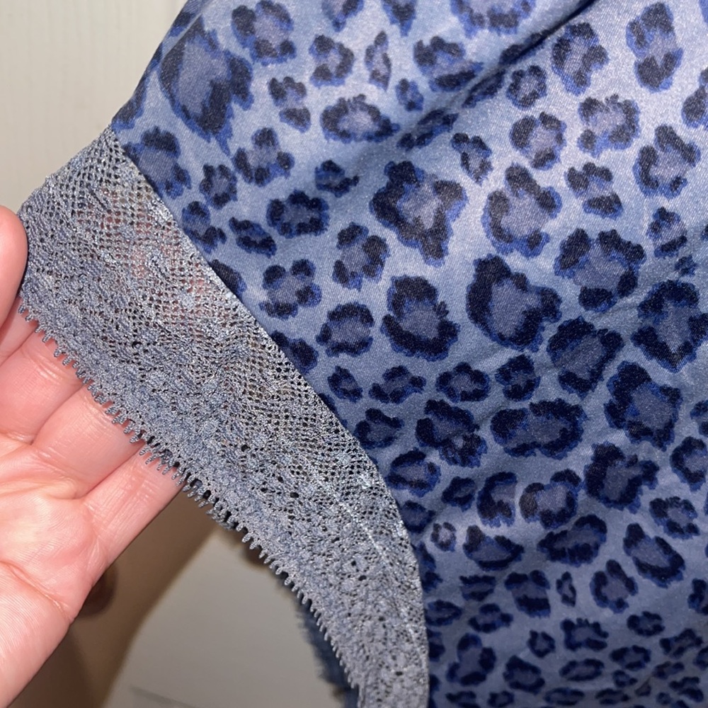 Bodysuit - Picture 2 of 4